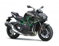 Kawasaki a dezvaluit motocicletele hypernaked Z H2 si Z H2 SE 2023