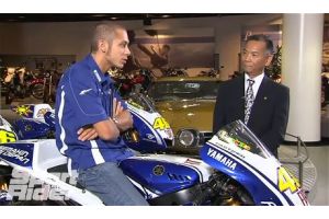 Video: Rossi si Furusawa la taclale