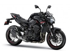 Review motocicleta Kawasaki Z900 ABS 2020
