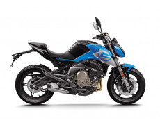 Motocicleta CF Moto 650NK 2020 