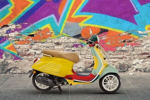 a69164c90298-vespa-s-wotherspoon.jpg