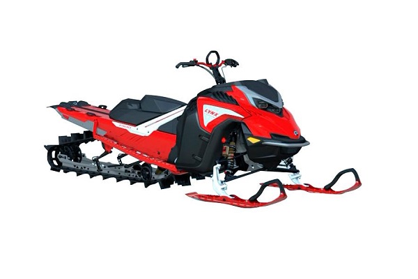 Snowmobilul Lynx Shredder livreaza cea mai buna experienta pe teren tehnic